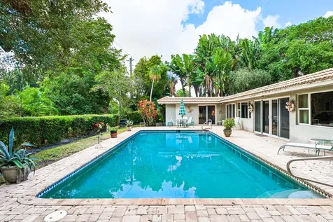 416 S Country Club Drive Atlantis FL 33462