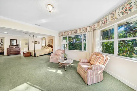 416 S Country Club Drive Atlantis FL 33462