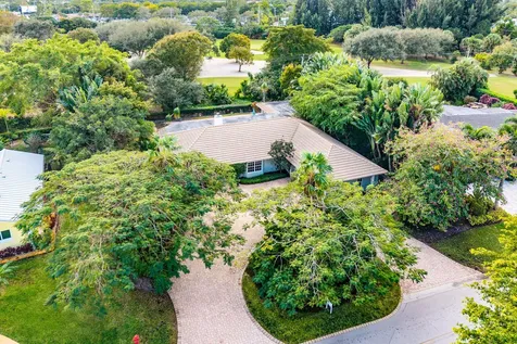 416 S Country Club Drive Atlantis FL 33462