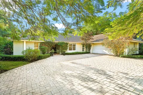 416 S Country Club Drive Atlantis FL 33462