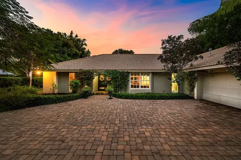 416 S Country Club Drive Atlantis FL 33462