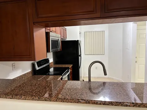 9959 Nob Hill Place Sunrise FL 33351