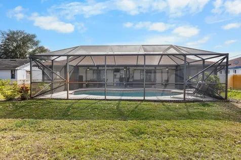 507 Nw Azalea Avenue Port Saint Lucie FL 34983