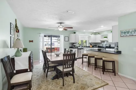 507 Nw Azalea Avenue Port Saint Lucie FL 34983