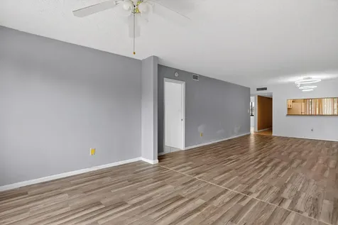 10837 W Clairmont Circle Tamarac FL 33321