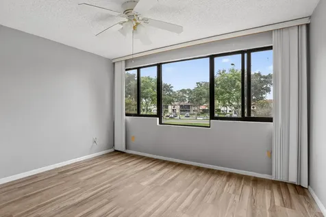 10837 W Clairmont Circle Tamarac FL 33321