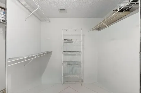 10837 W Clairmont Circle Tamarac FL 33321