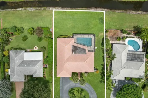 516 Muirfield Drive Atlantis FL 33462