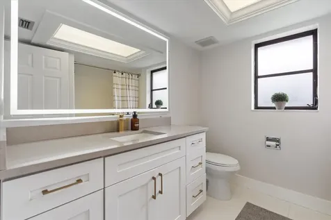 516 Muirfield Drive Atlantis FL 33462