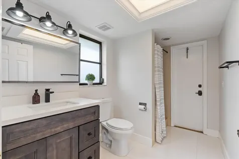 516 Muirfield Drive Atlantis FL 33462