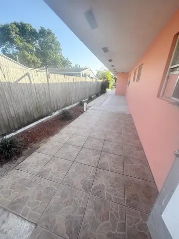 531 S C Street Lake Worth Beach FL 33460