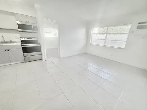 531 S C Street Lake Worth Beach FL 33460