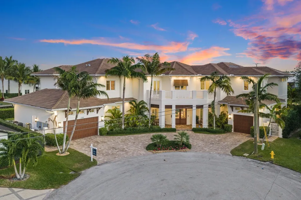 3700 Ne 24th Avenue Lighthouse Point FL 33064