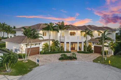 3700 Ne 24th Avenue Lighthouse Point FL 33064