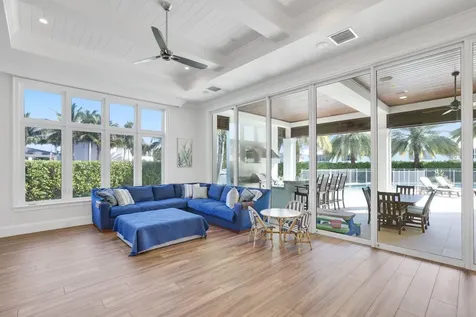 3700 Ne 24th Avenue Lighthouse Point FL 33064