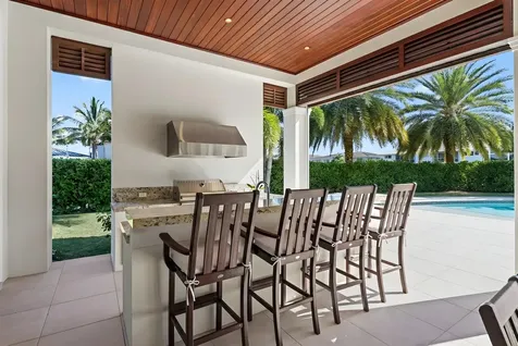 3700 Ne 24th Avenue Lighthouse Point FL 33064