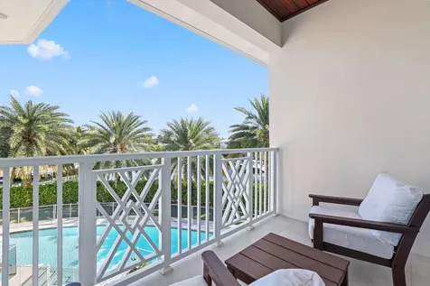 3700 Ne 24th Avenue Lighthouse Point FL 33064