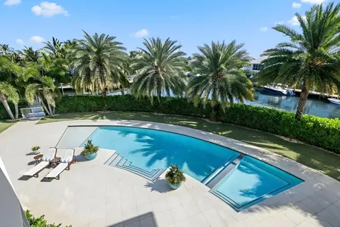 3700 Ne 24th Avenue Lighthouse Point FL 33064
