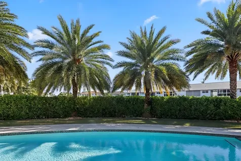 3700 Ne 24th Avenue Lighthouse Point FL 33064