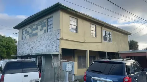 902 S 15th S Street Fort Pierce FL 34950