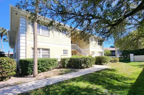 1536 Se Royal Green Circle Port Saint Lucie FL 34952