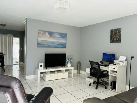 5268 Cannon Way West Palm Beach FL 33415