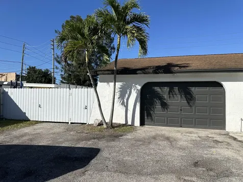 4443 Vicliff Road Road West Palm Beach FL 33406