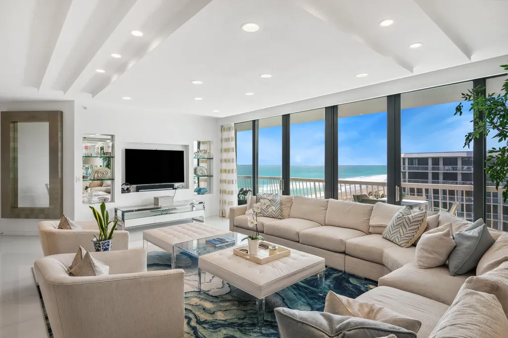 2100 S Ocean Boulevard Palm Beach FL 33480