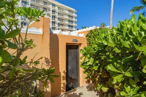 100 Worth Avenue Palm Beach FL 33480
