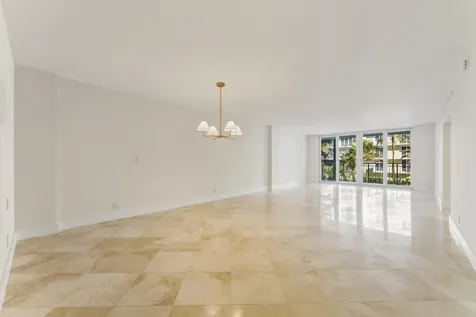 100 Worth Avenue Palm Beach FL 33480