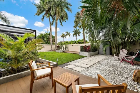 2805 Cuyahoga Lane West Palm Beach FL 33409
