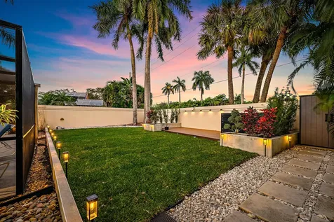 2805 Cuyahoga Lane West Palm Beach FL 33409