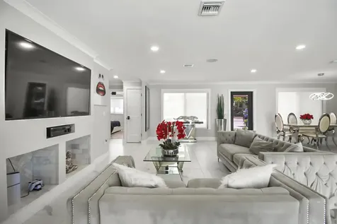 1283 Wynnewood Drive Drive West Palm Beach FL 33417