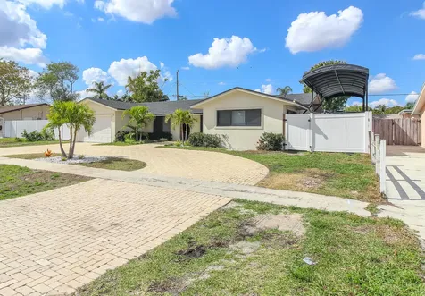 1283 Wynnewood Drive Drive West Palm Beach FL 33417