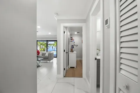 1283 Wynnewood Drive Drive West Palm Beach FL 33417