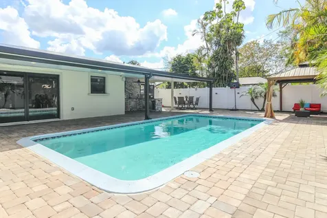 1283 Wynnewood Drive Drive West Palm Beach FL 33417