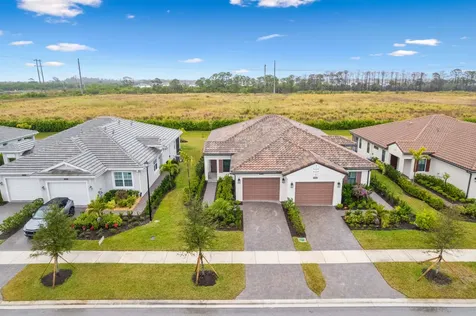 27064 Sw Viterbo Way Port Saint Lucie FL 34986