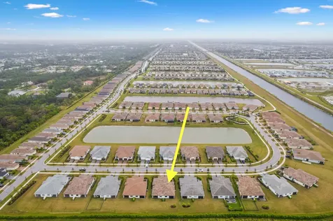 27064 Sw Viterbo Way Port Saint Lucie FL 34986