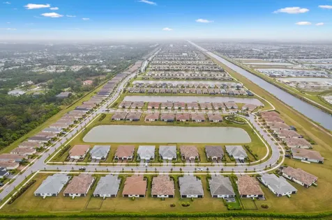 27064 Sw Viterbo Way Port Saint Lucie FL 34986