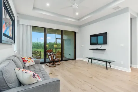 27064 Sw Viterbo Way Port Saint Lucie FL 34986