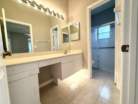 988 Nw Tuscany Drive Port Saint Lucie FL 34986