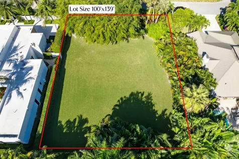 802 NE 2nd Street Delray Beach FL 33483