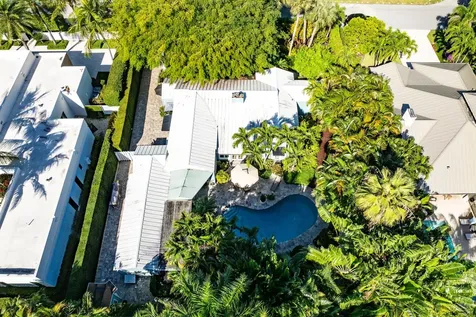 802 NE 2nd Street Delray Beach FL 33483