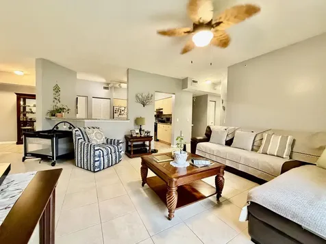 330 Crestwood Circle Royal Palm Beach FL 33411