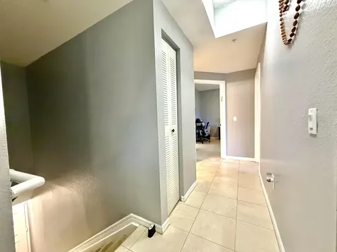 330 Crestwood Circle Royal Palm Beach FL 33411