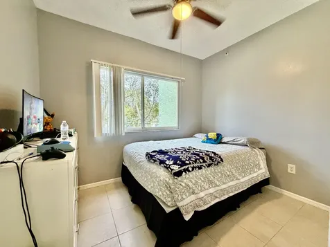330 Crestwood Circle Royal Palm Beach FL 33411