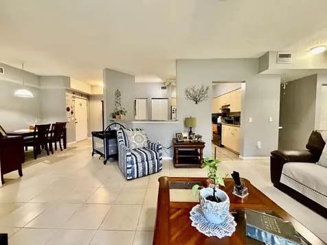 330 Crestwood Circle Royal Palm Beach FL 33411