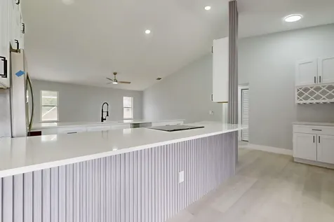 125 Ne Jettie Terrace Port Saint Lucie FL 34983