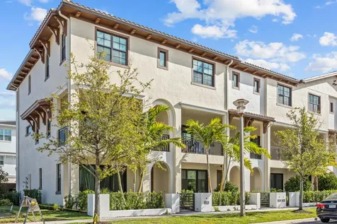 5255 Beckman Terrace Palm Beach Gardens FL 33418