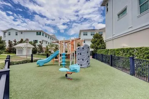 5255 Beckman Terrace Palm Beach Gardens FL 33418